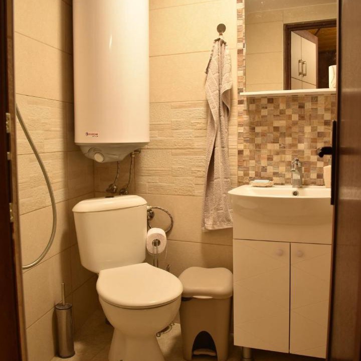 Photo of Bathroom in Avren