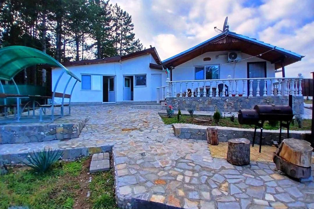 Photo of Others in Dalgopo