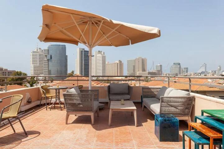 Photo of Patio Balcony in Neve Tzedek