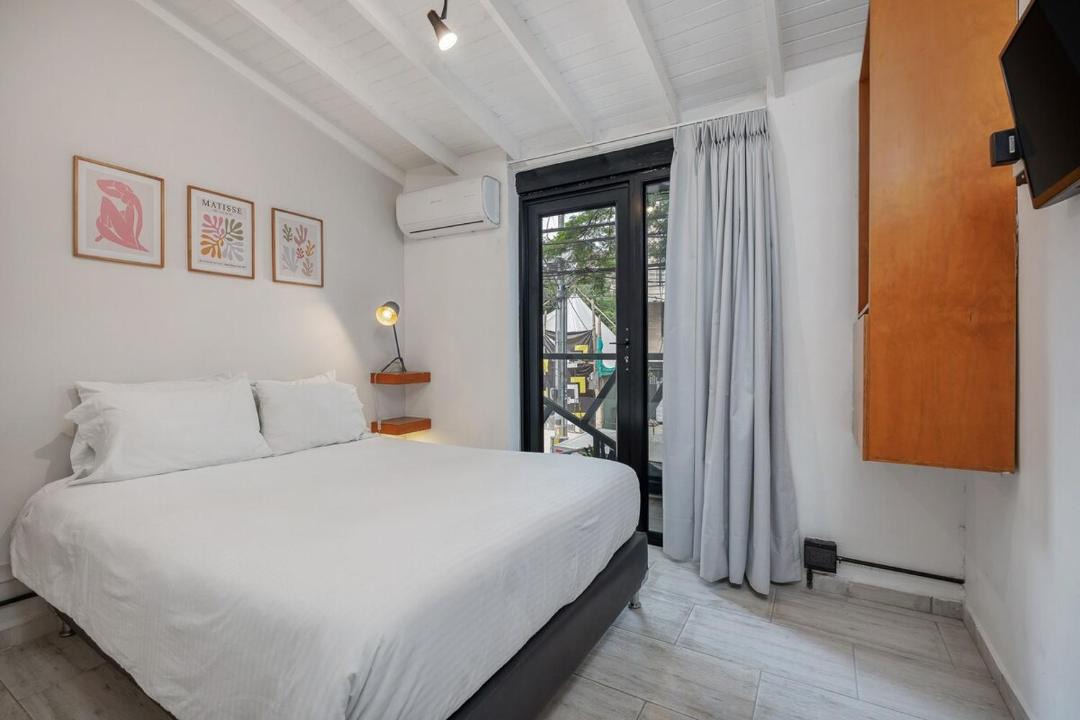 Photo of Bedroom in La Florida