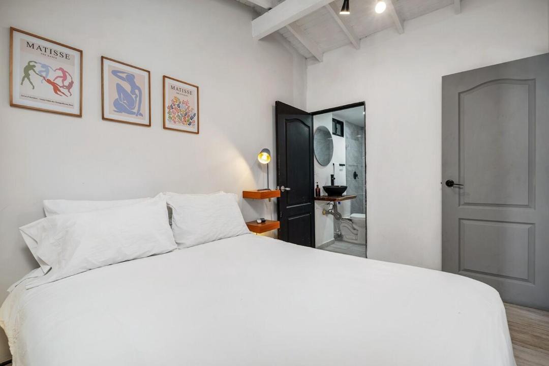 Photo of Bedroom in La Florida