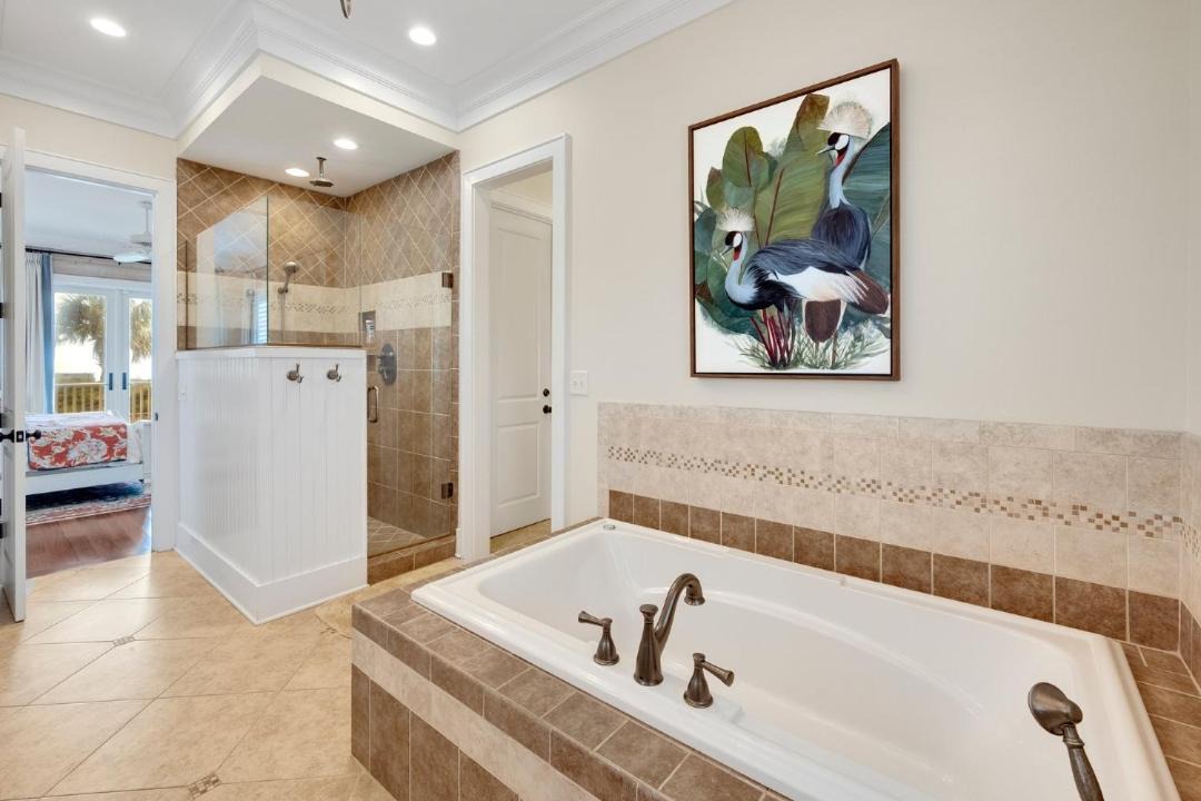 Photo of Bathroom in Debordieu Colony