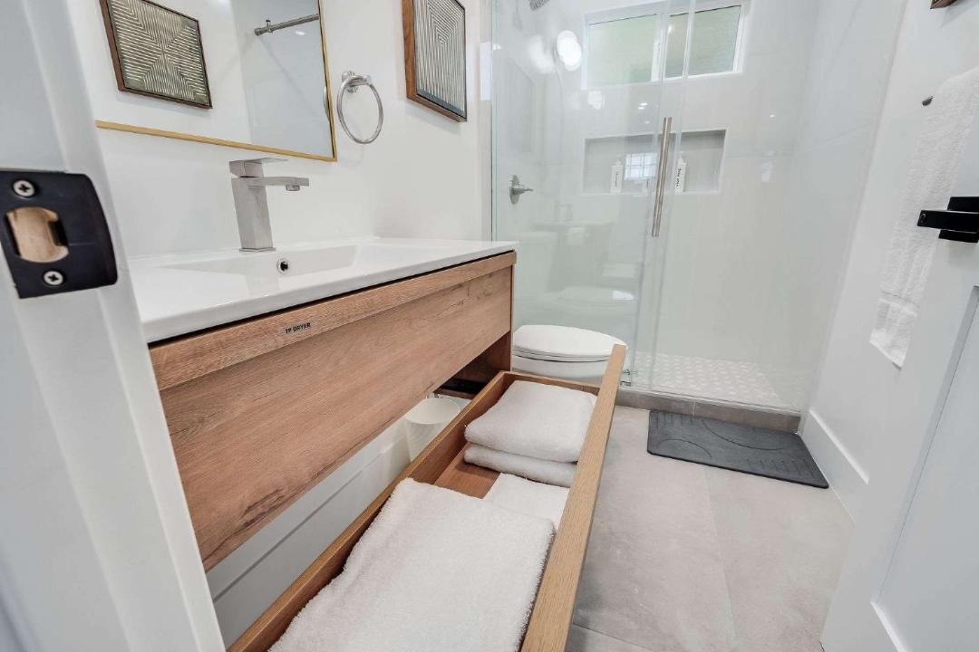 Photo of Bathroom in Sunnyvale West