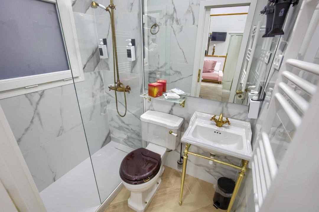 Photo of Bathroom in Goya
