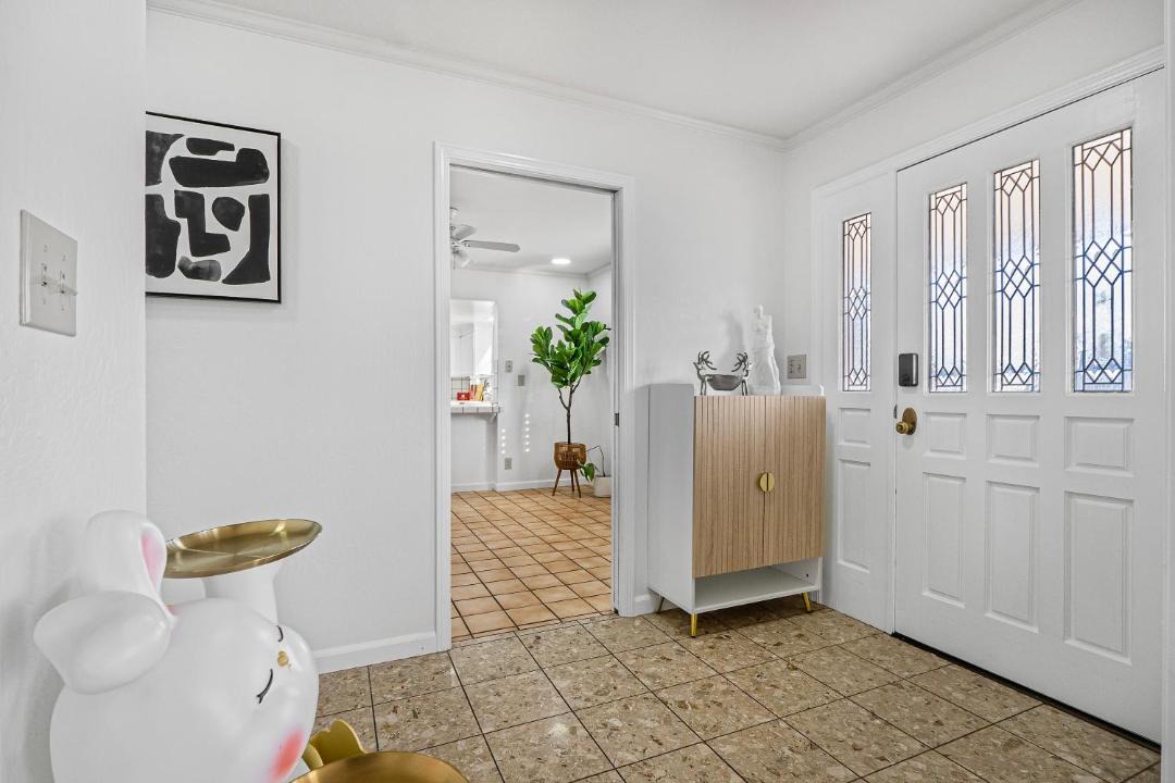 Photo of Bathroom in Avalon