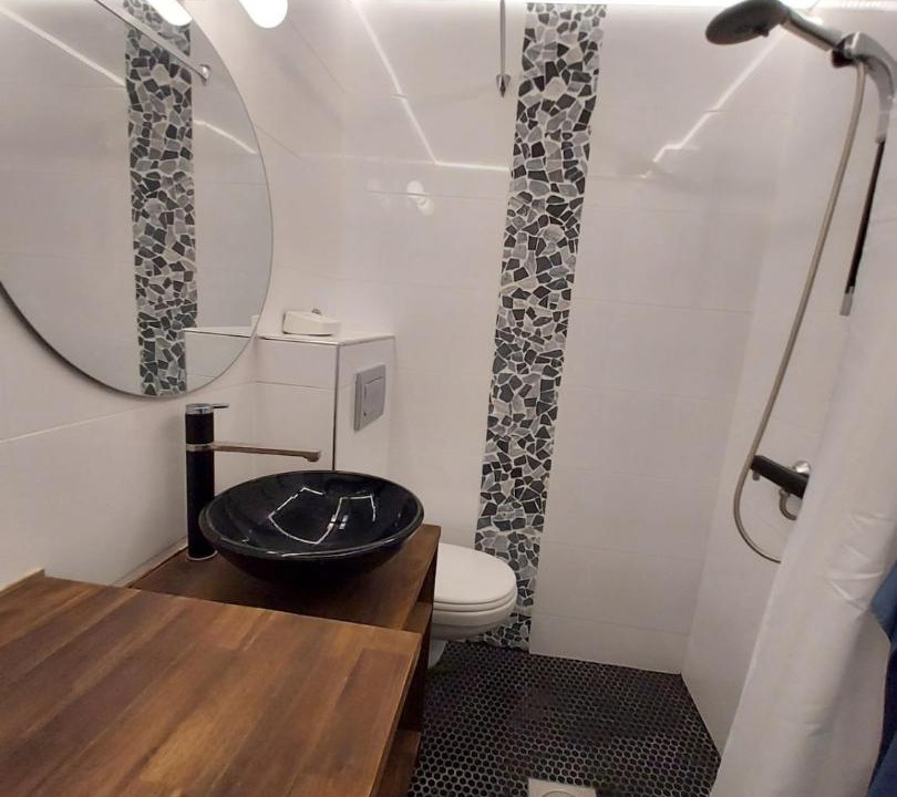 Photo of Bathroom in Kluuvi