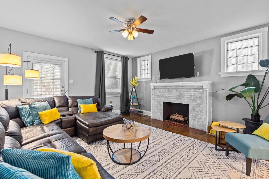 Photo of Livingroom in Southwest Garden
