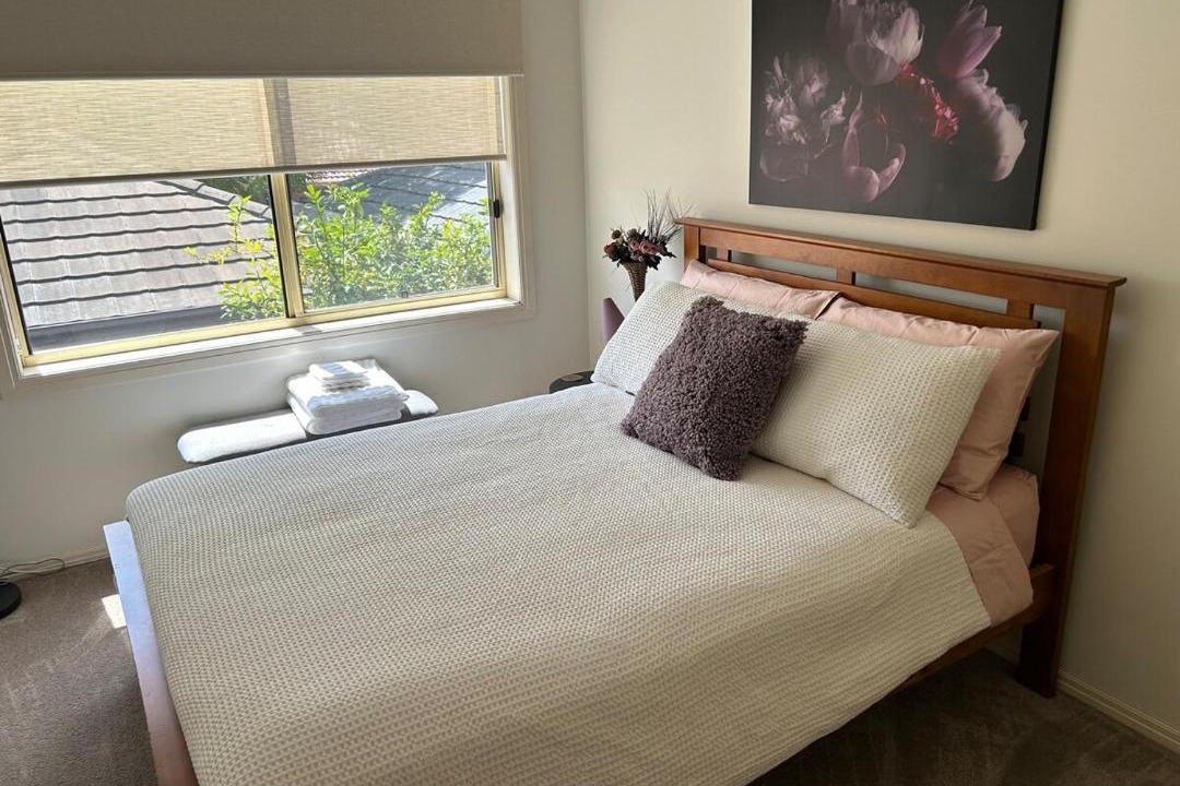Photo of Bedroom in Lynbrook