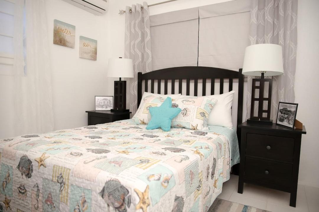 Photo of Bedroom in Nassau