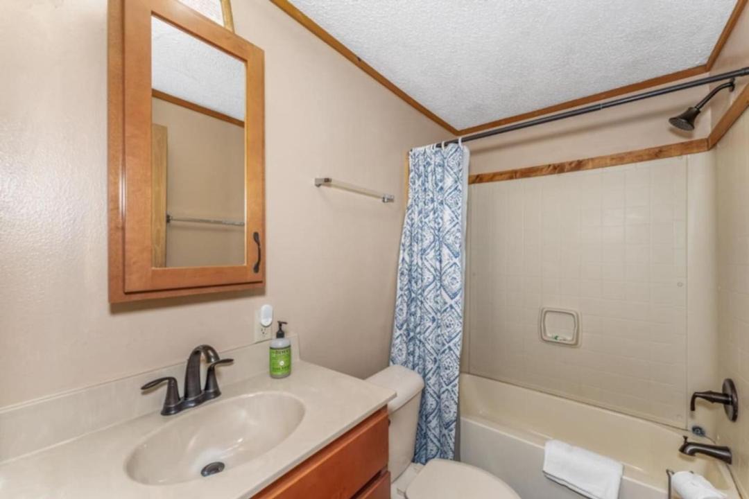 Photo of Bathroom in Phelps