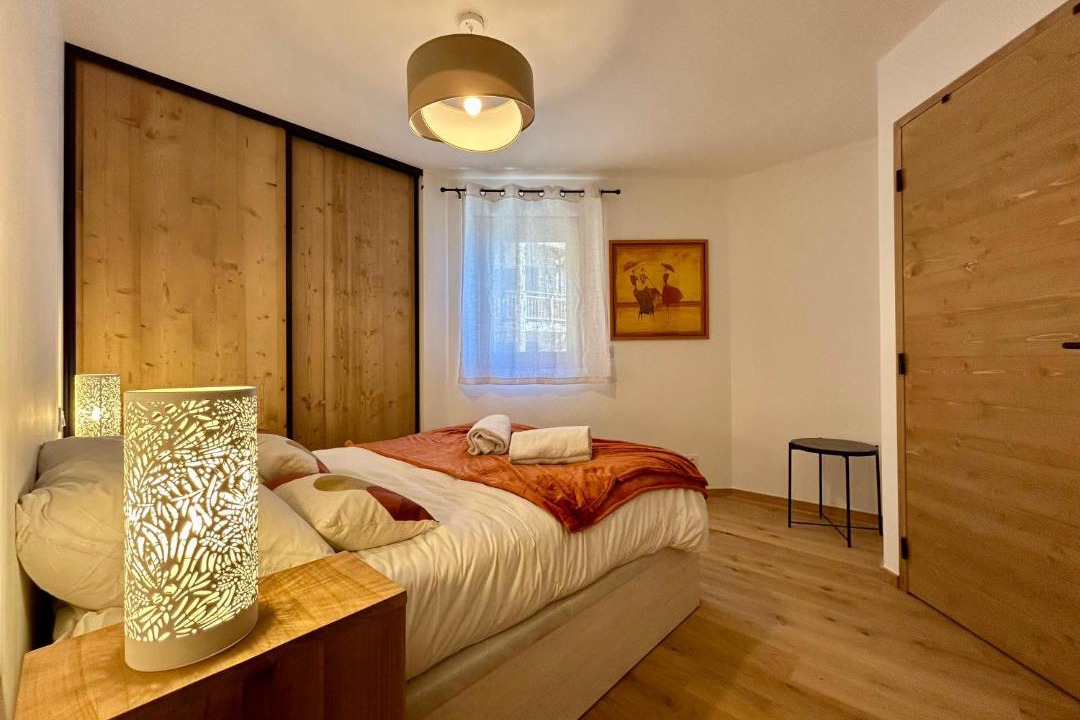 Photo of Bedroom in Eclose-Est