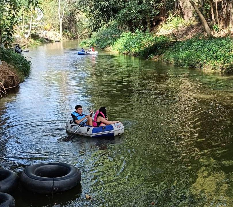 Photo of Others in Lat Bua Khao