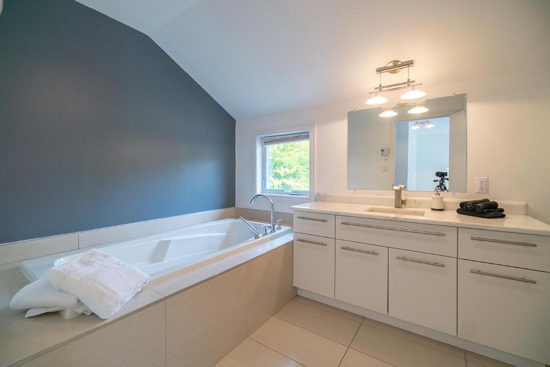 Photo of Bathroom in Orford