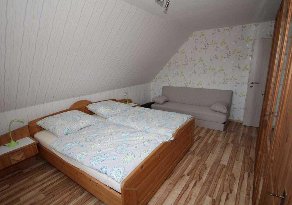 Photo of Bedroom in Leer