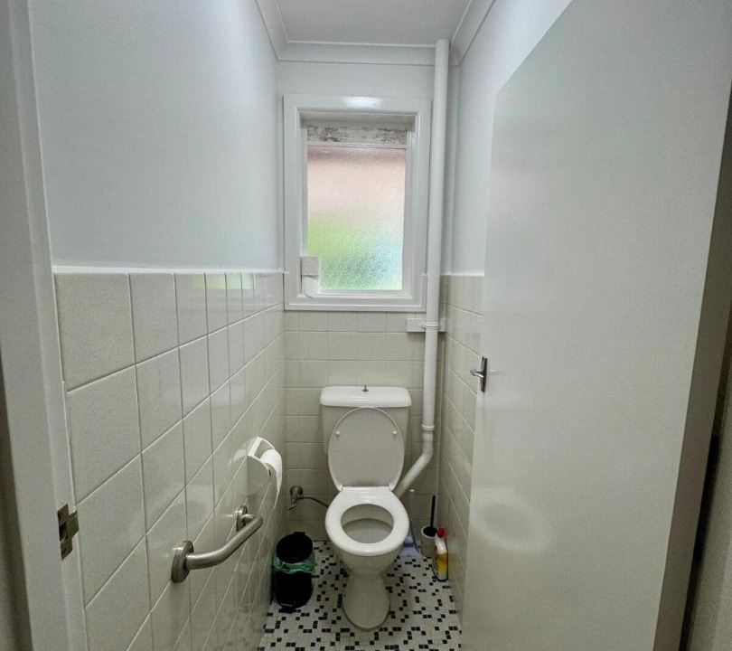 Photo of Bathroom in Red Hill