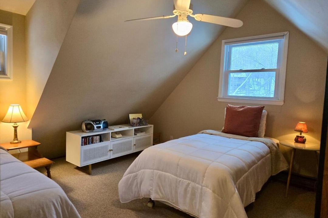 Photo of Bedroom in Ferndale