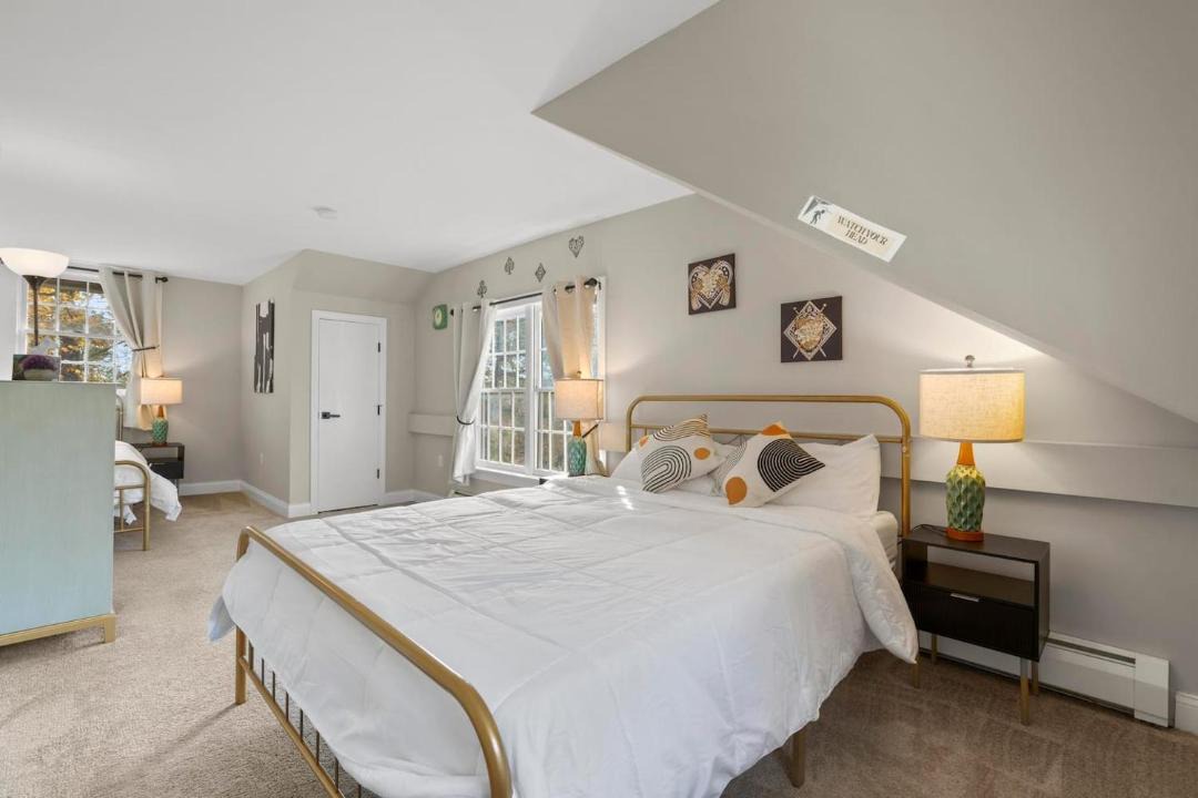 Photo of Bedroom in Oakdale