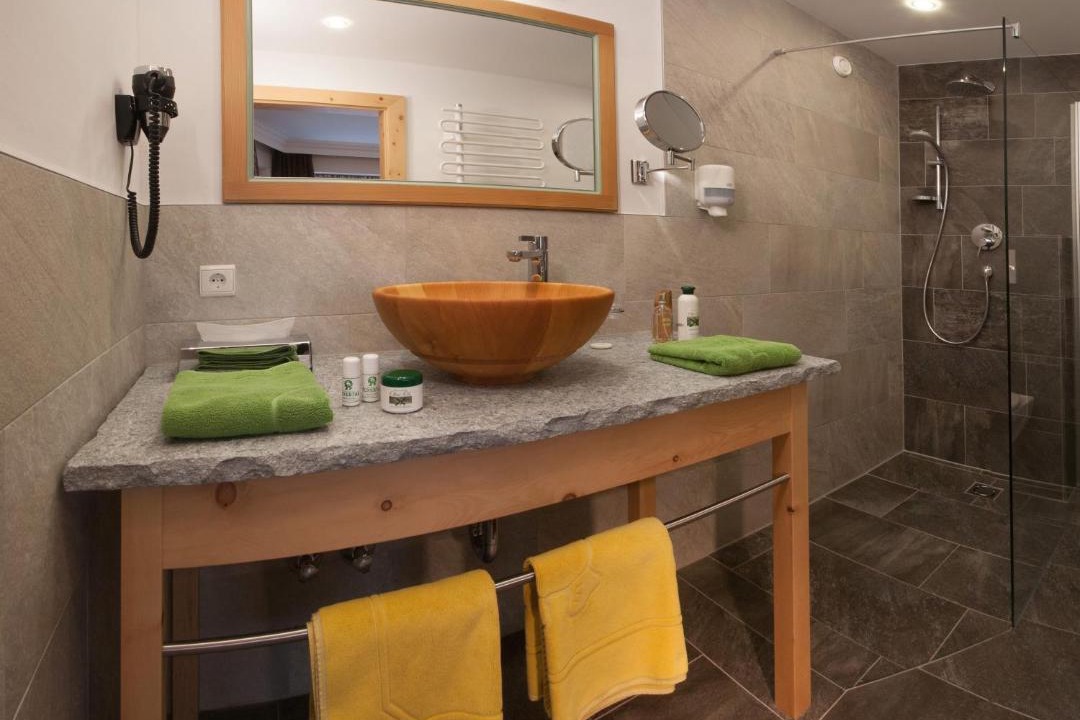 Photo of Bathroom in Vorderlanersbach