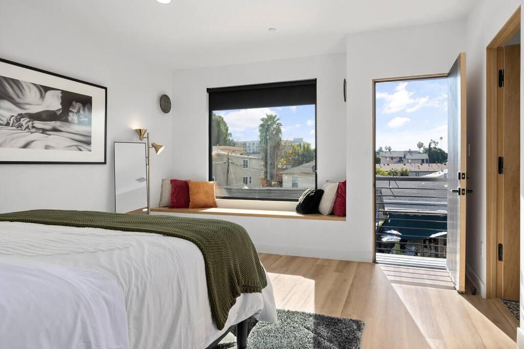Photo of Bedroom in Historic Filipinotown
