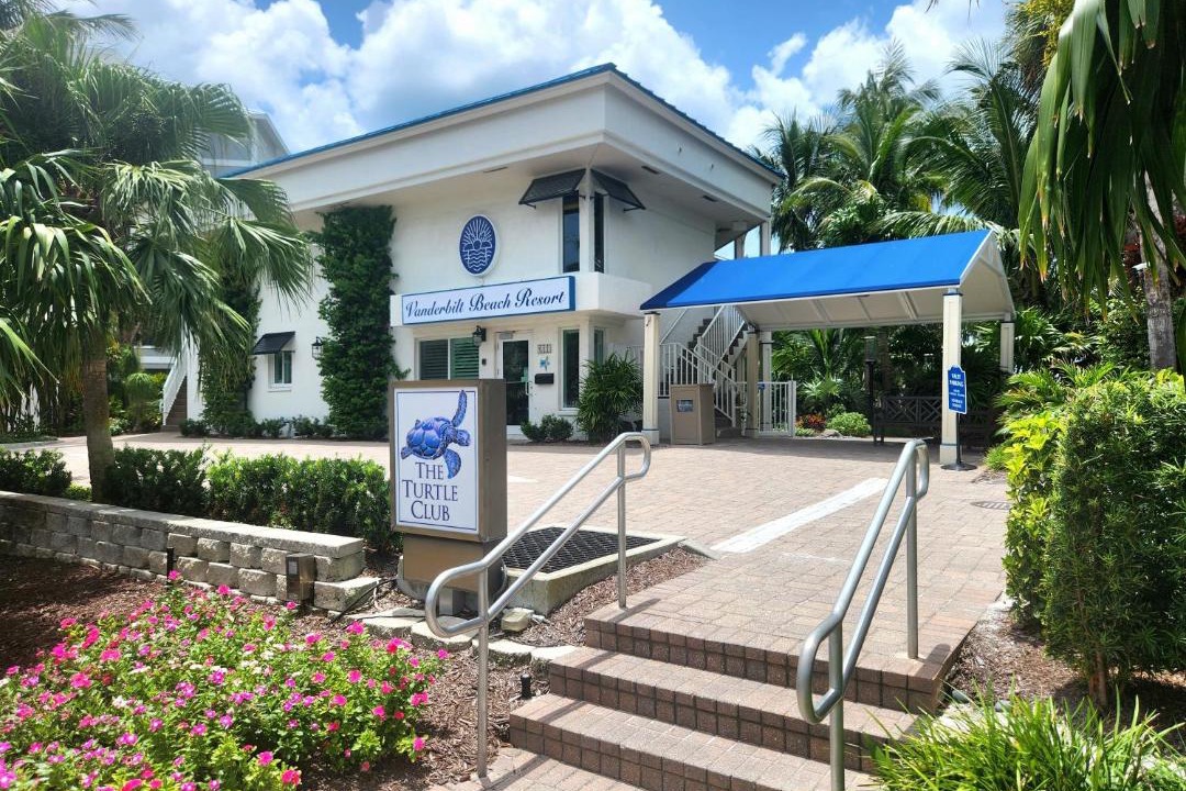 Photo of Buildings in Vanderbilt Beach
