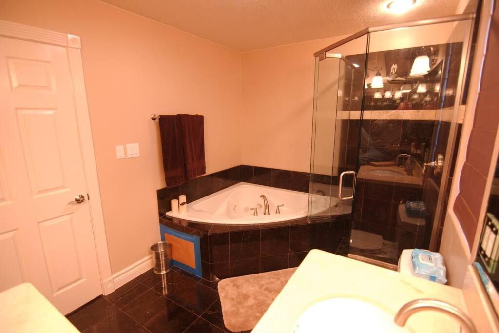 Photo of Bathroom in Parowan