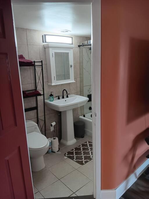 Photo of Bathroom in Garfield Ridge