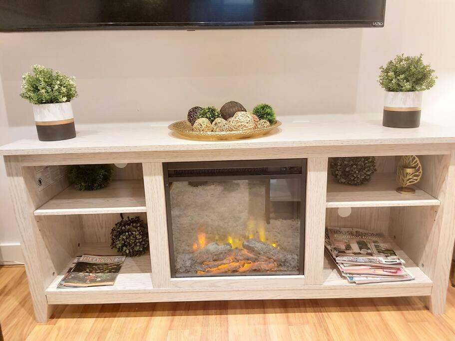 Photo of Livingroom in McKenzie Towne