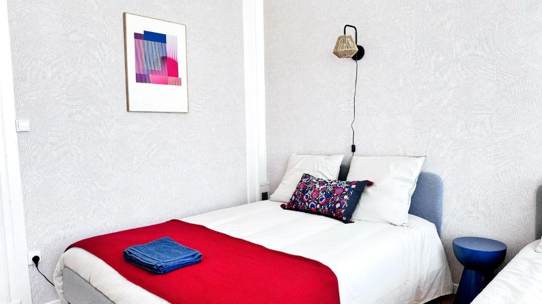 Photo of Bedroom in Oullins