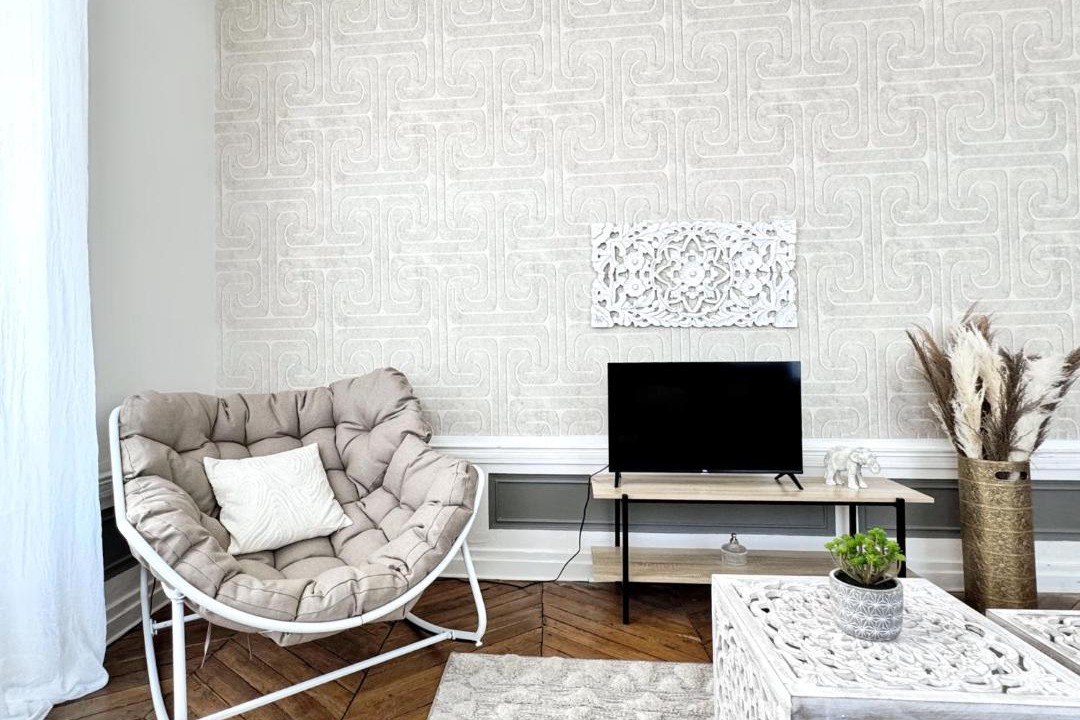 Photo of Livingroom in Oullins