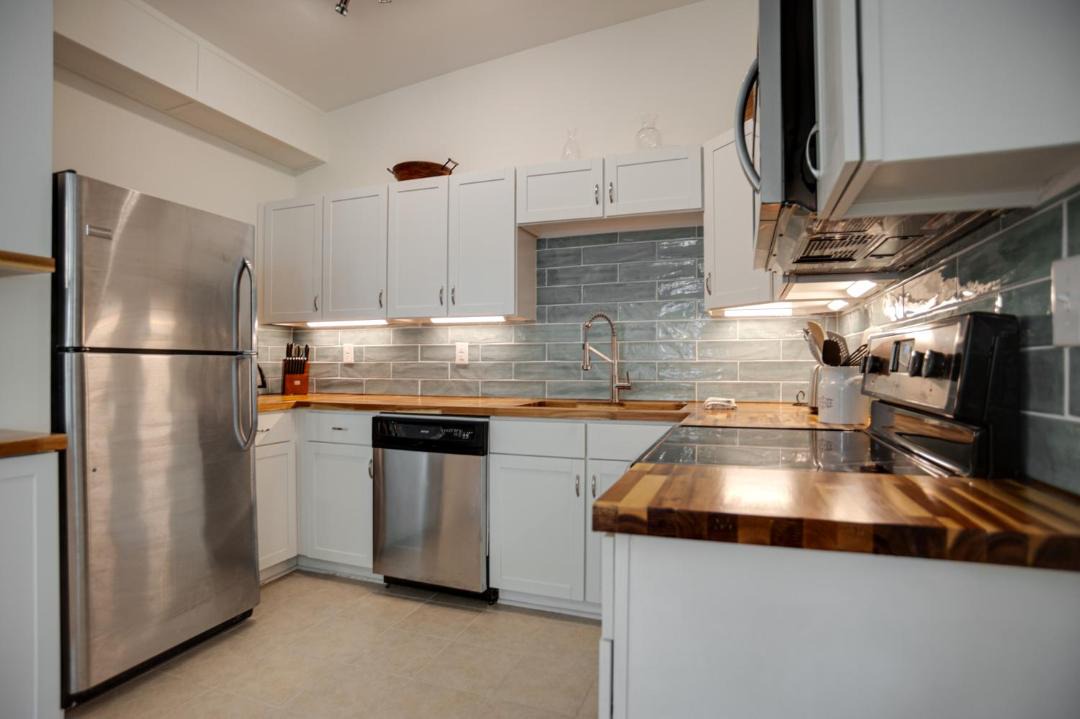 Photo of Kitchen in Folly Field