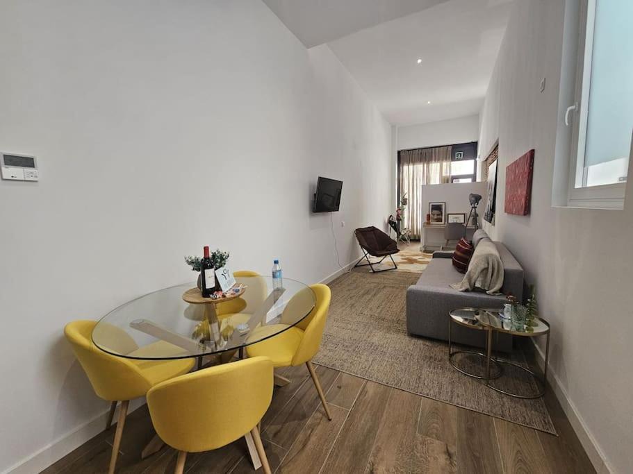 Photo of Livingroom in Cuatro Caminos