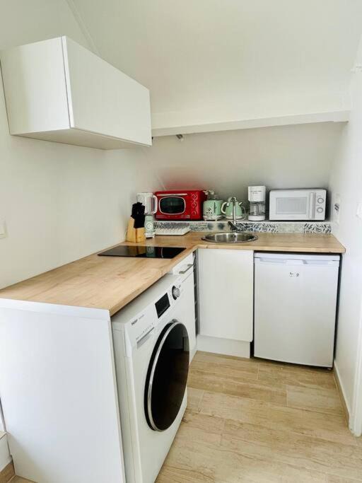 Photo of Kitchen in Nettle Bay