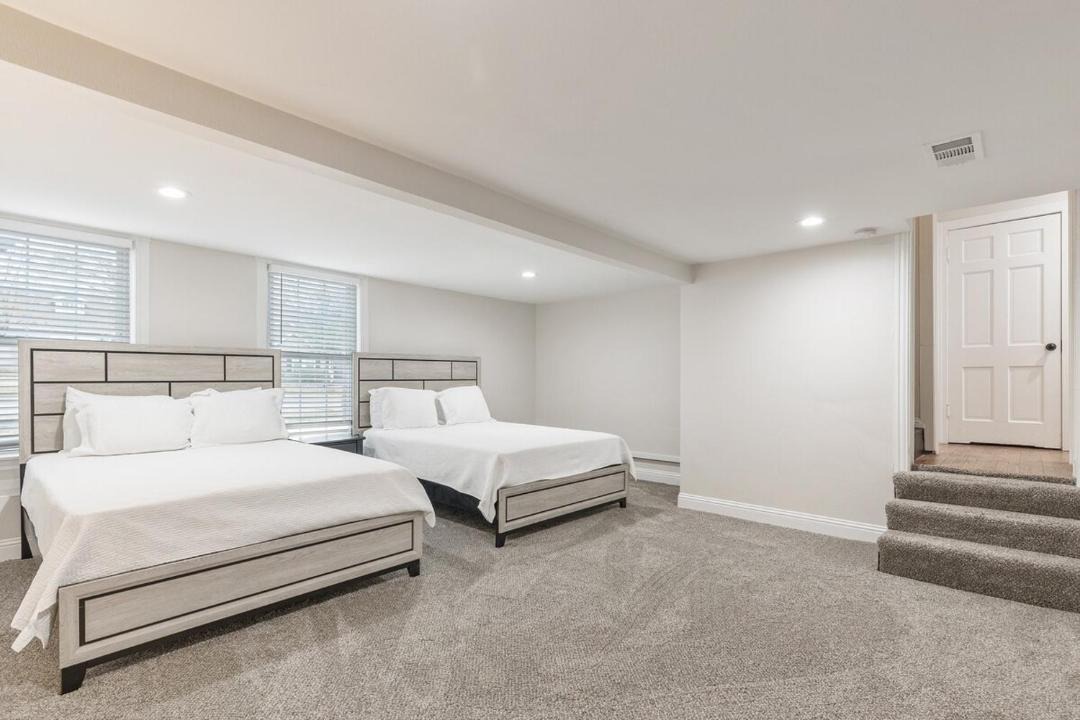 Photo of Bedroom in Arlington Heights