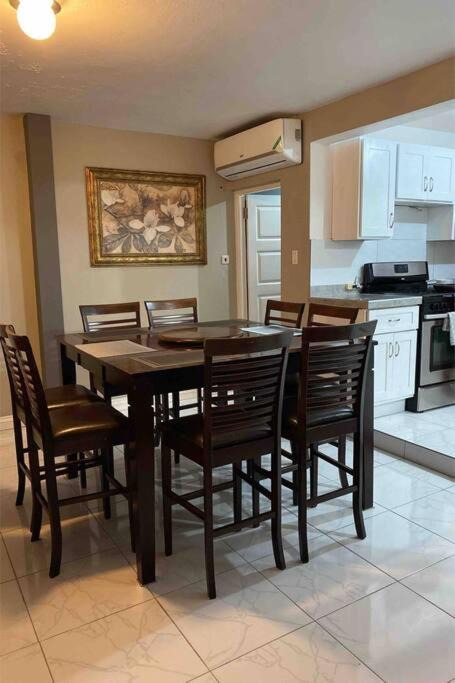 Photo of Livingroom in West Gate Hills