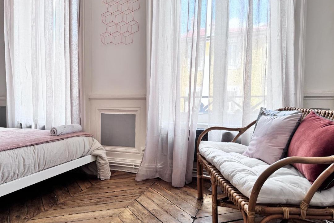 Photo of Bedroom in Oullins