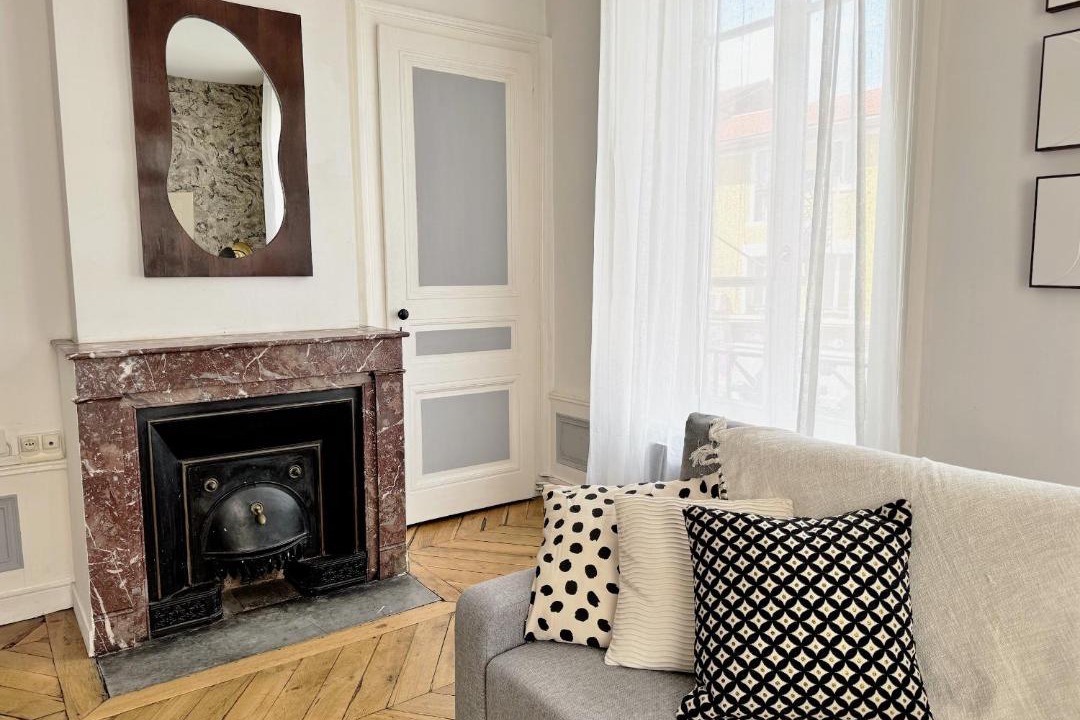 Photo of Livingroom in Oullins