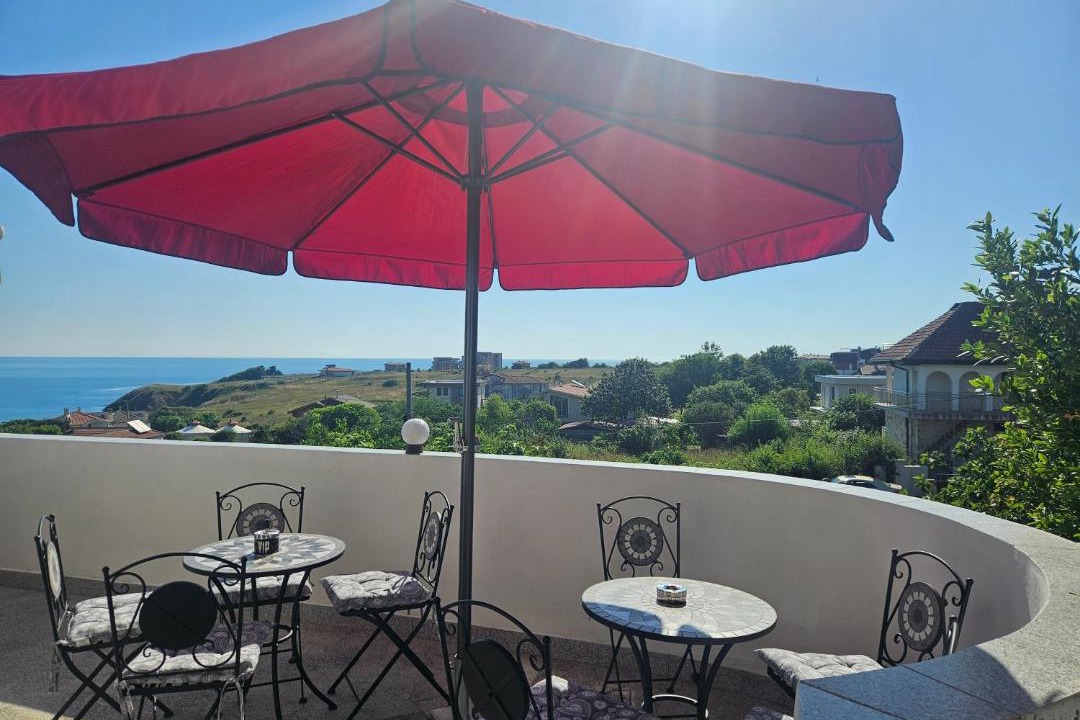 Photo of Patio Balcony in Sinemoretz