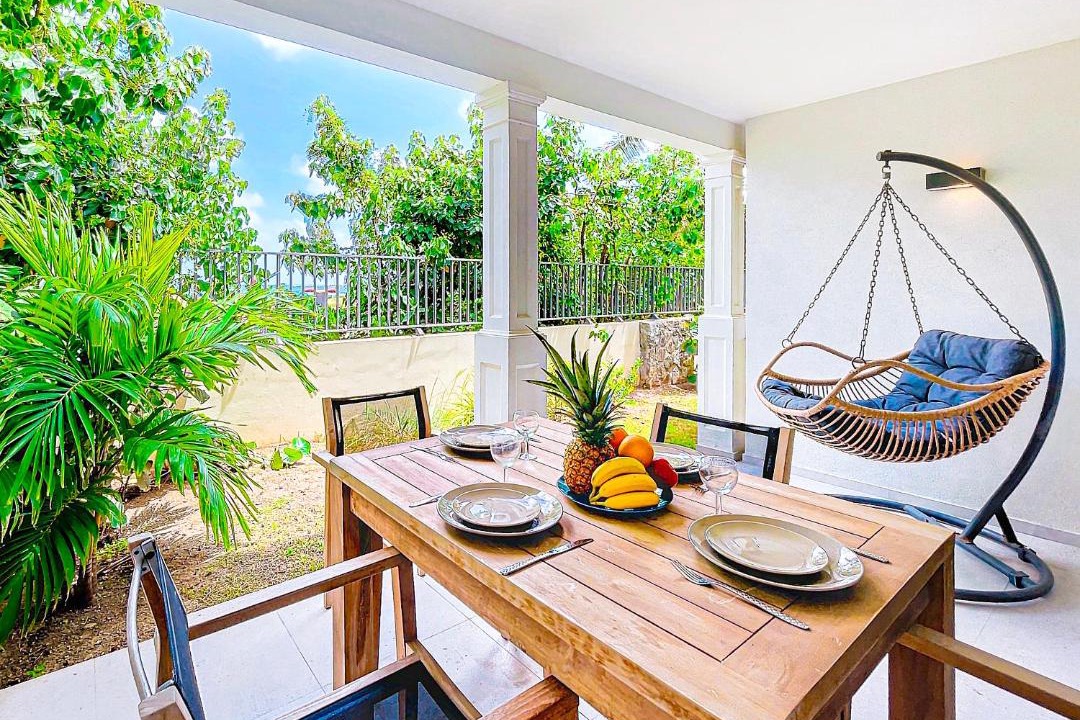 Photo of Patio Balcony in Orient Bay