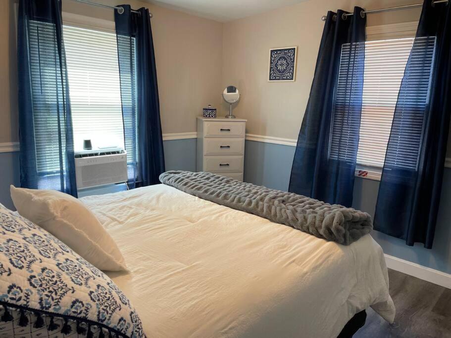 Photo of Bedroom in Westside Norwich