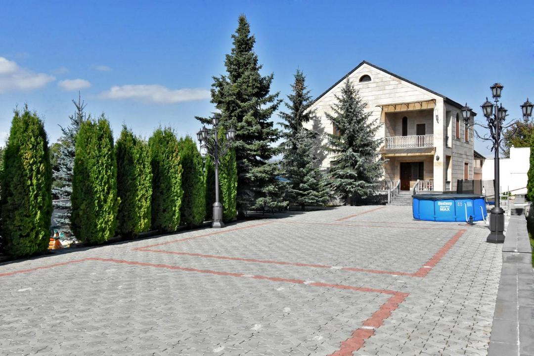 Photo of Others in Tsaghkadzor