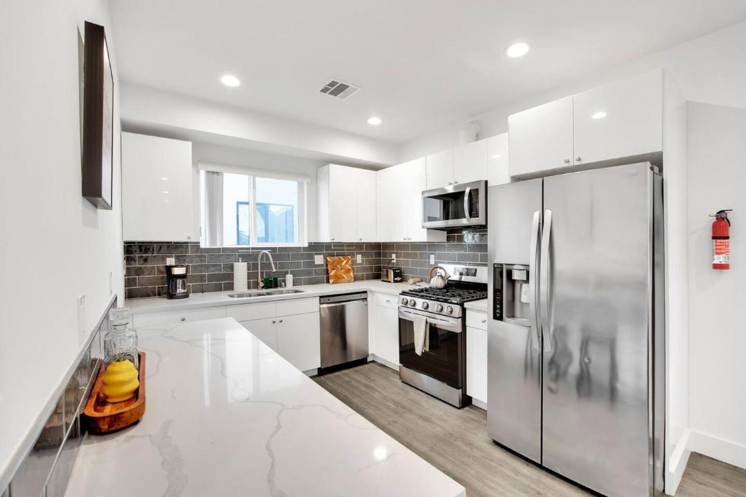 Photo of Kitchen in Pico-Union