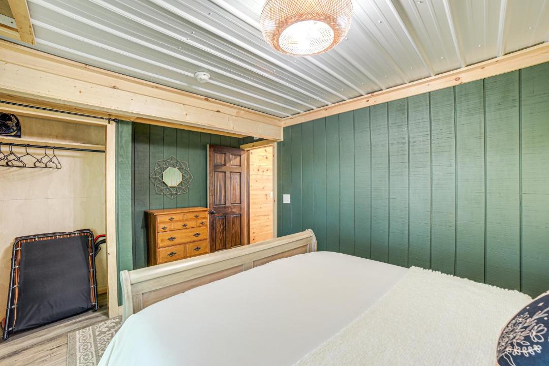 Photo of Bedroom in Smyrna