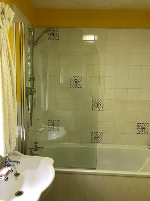 Photo of Bathroom in Turkdean