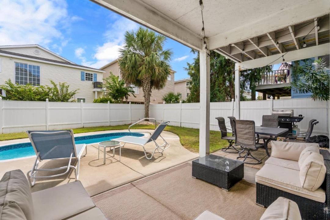 Photo of Patio Balcony in Cherry Grove Beach