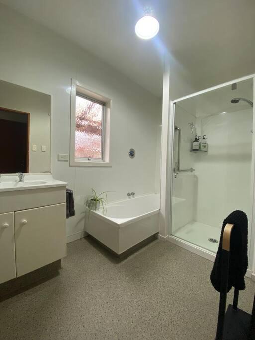 Photo of Bathroom in Albert Town