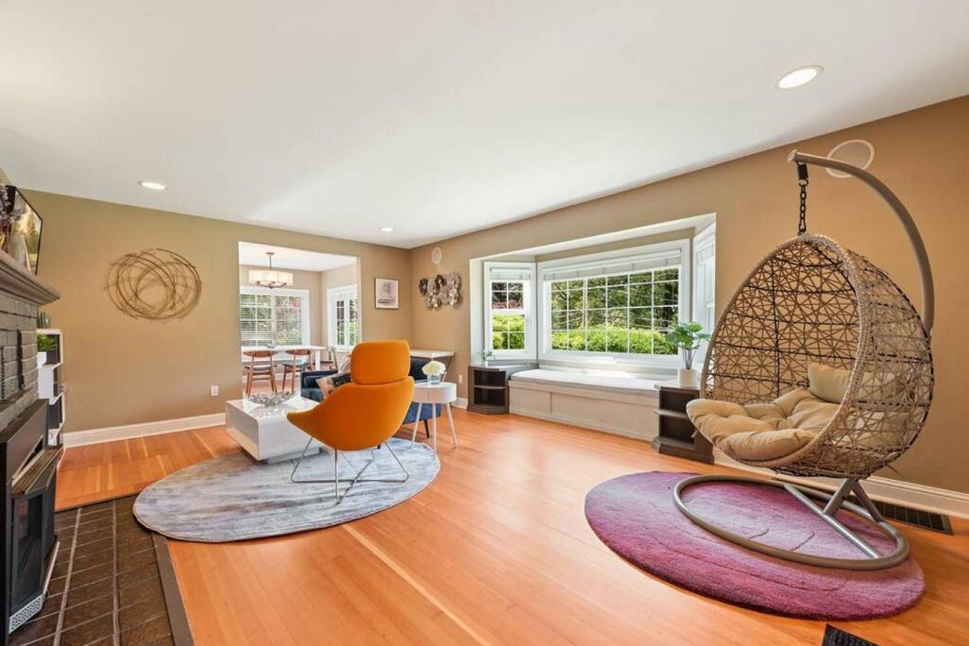 Photo of Others in Mercer Island