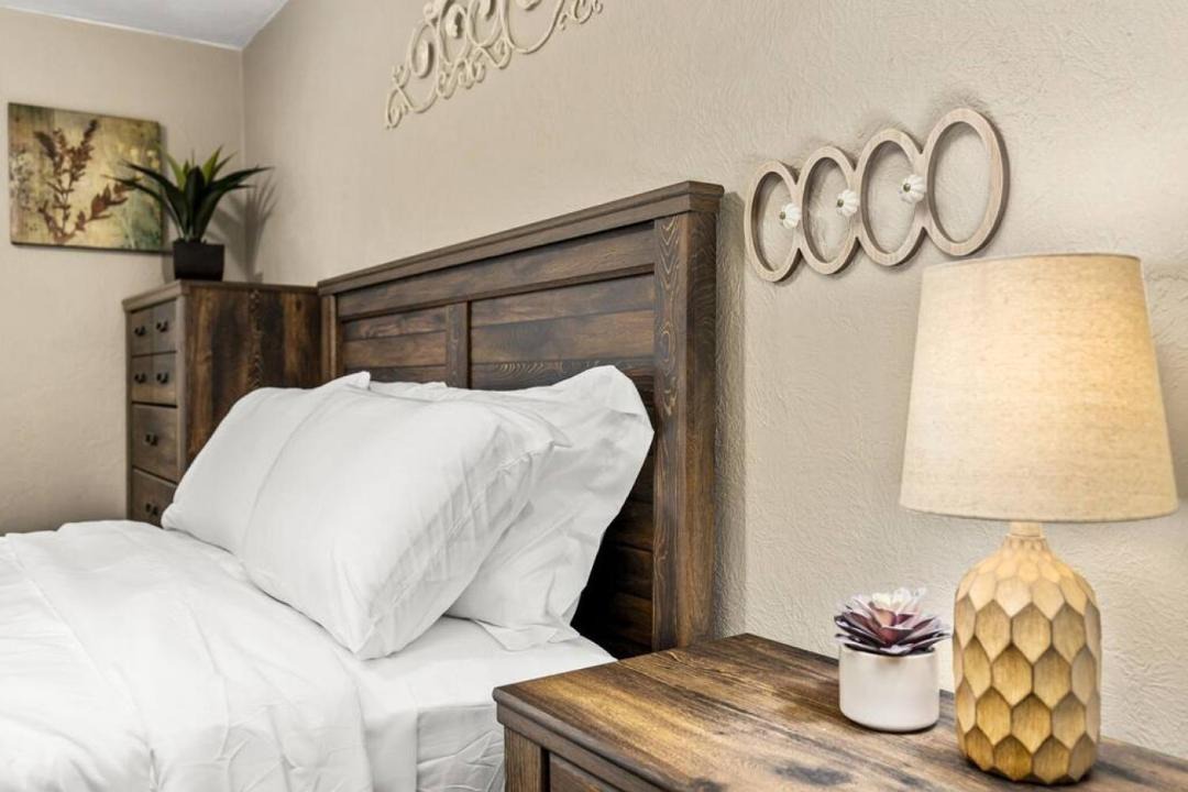 Photo of Bedroom in Sunnyland