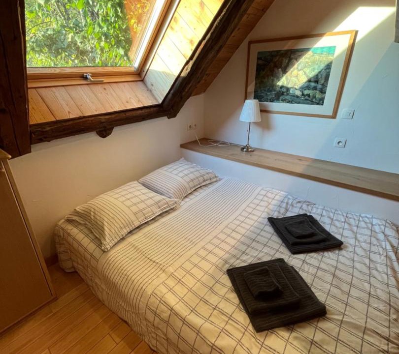 Photo of Bedroom in Oz-en-Oisans