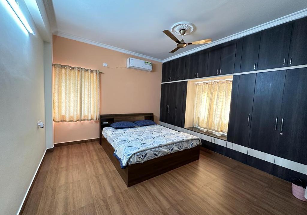 Photo of Bedroom in Kukatpalli