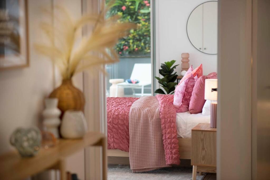 Photo of Livingroom in South Mission
